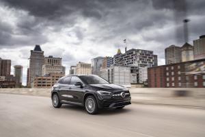 Mercedes-Benz GLA250 4Matic AMG Line 2020 года  (NA)